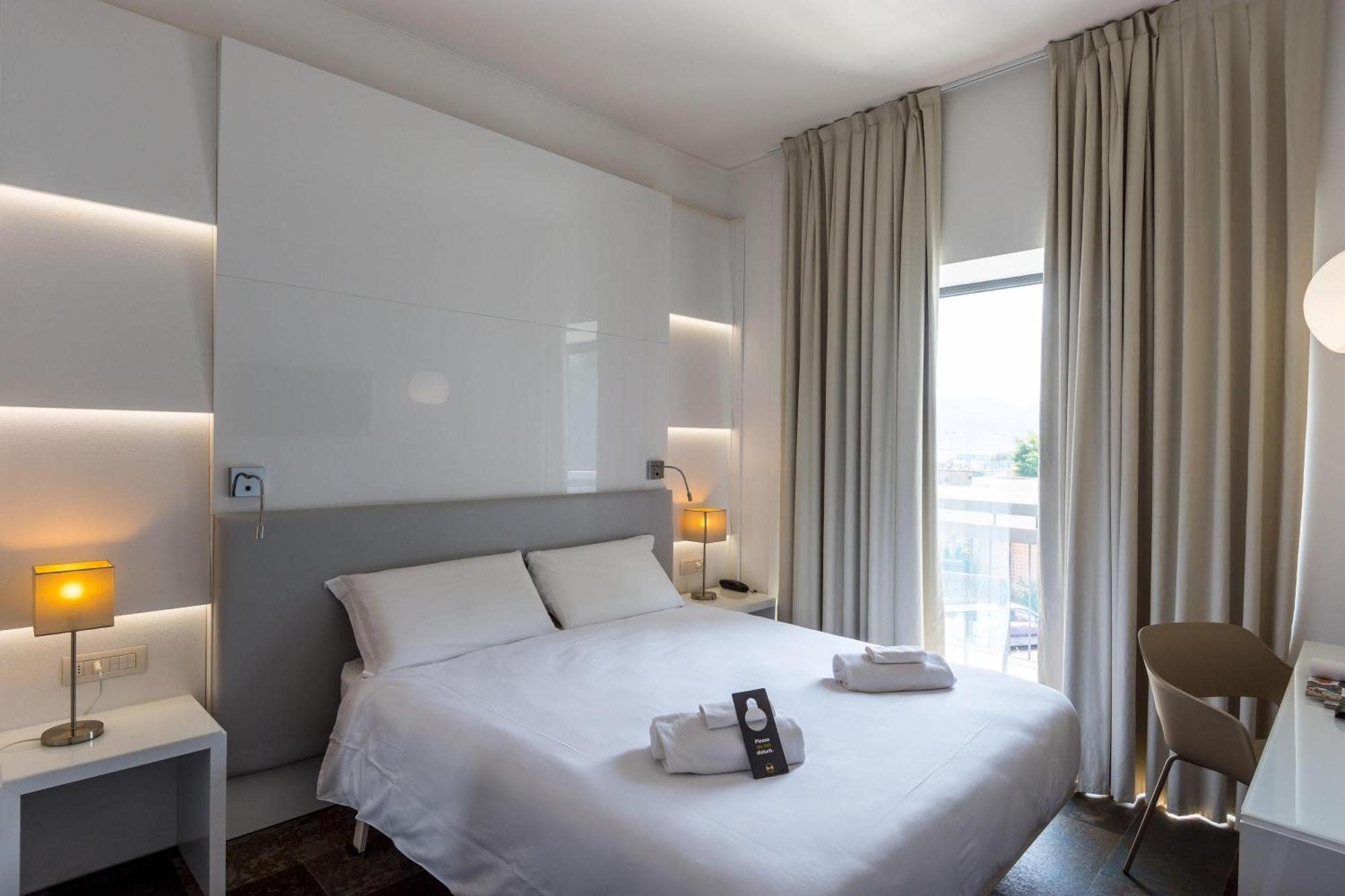 B&B Hotel Savona Buitenkant foto